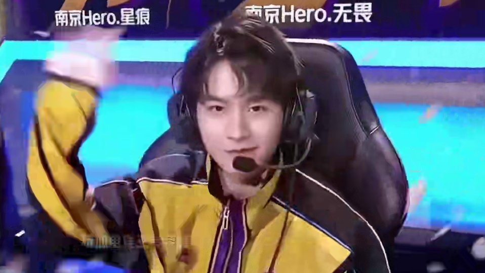 人容易陷入 人容易陷入