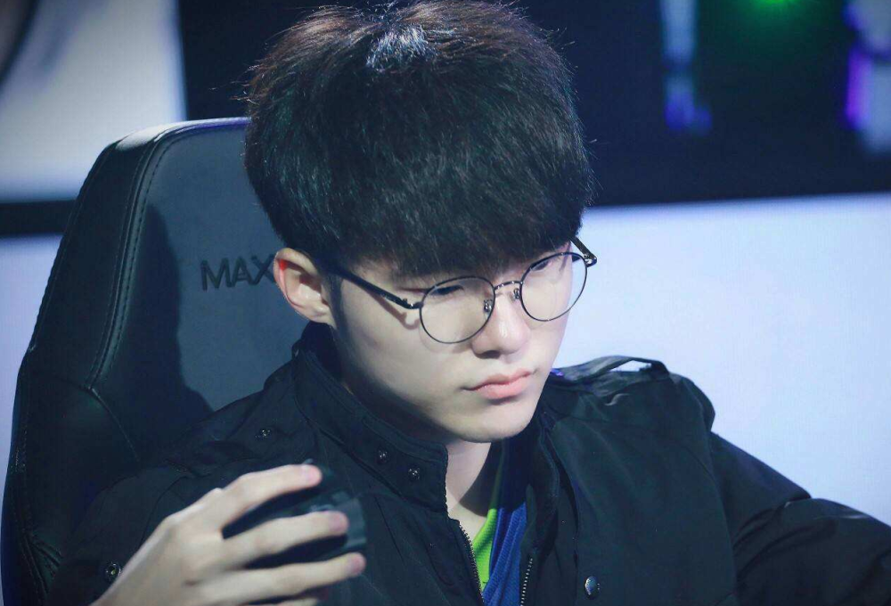 他把每一次 他把每一次